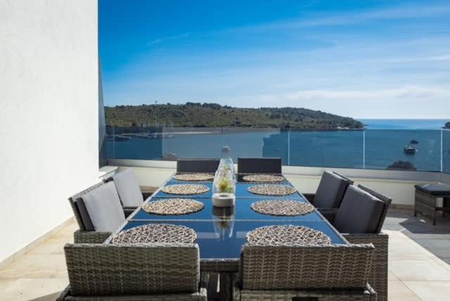 Luxury Apartment Anto With Sea View And Balcony Banjole Zewnętrze zdjęcie